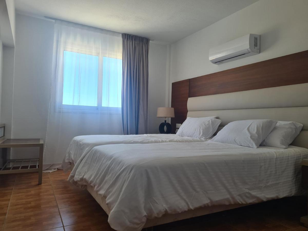Fotoxenia Luxury Apts Paralimni Dış mekan fotoğraf